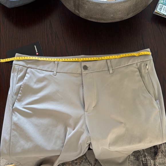 Lululemon Men’s ABC Pant Light Gray Pant - Size 32 x 40 New with Tags - Picture 5 of 9